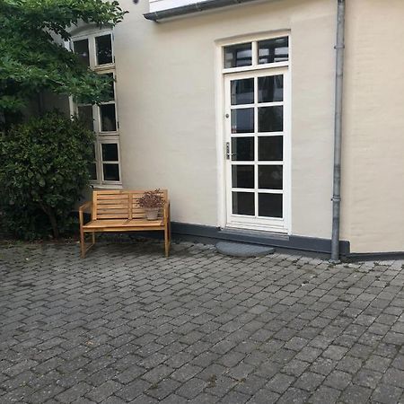 Nyrenoveret Charmerende Lejlighed I Odense C! Apartment Ngoại thất bức ảnh