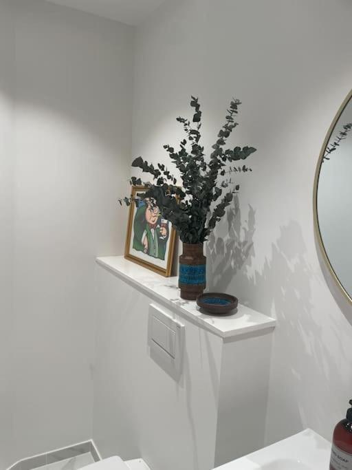 Nyrenoveret Charmerende Lejlighed I Odense C! Apartment Ngoại thất bức ảnh