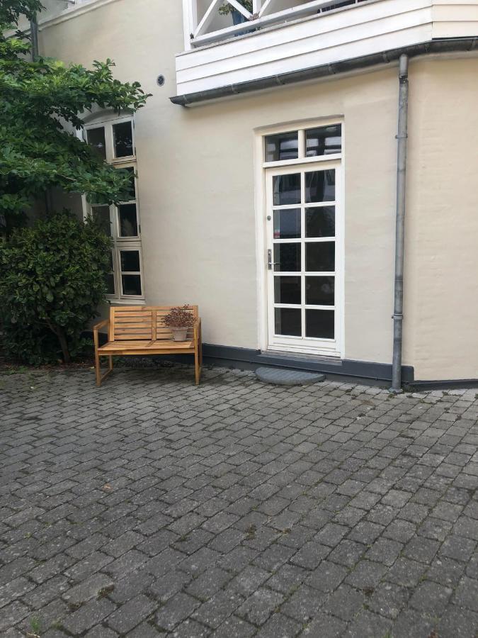 Nyrenoveret Charmerende Lejlighed I Odense C! Apartment Ngoại thất bức ảnh