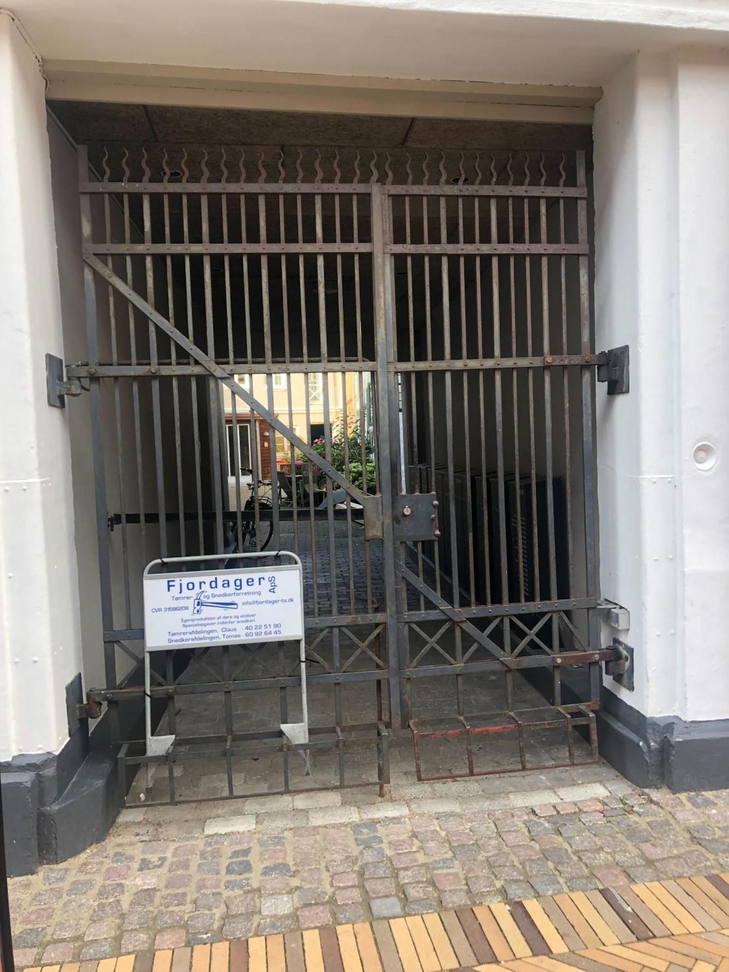 Nyrenoveret Charmerende Lejlighed I Odense C! Apartment Ngoại thất bức ảnh
